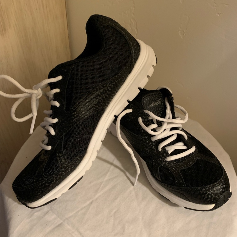 Avia running shoes size 6.5